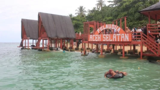 Sewa Mobil di Aceh Selatan