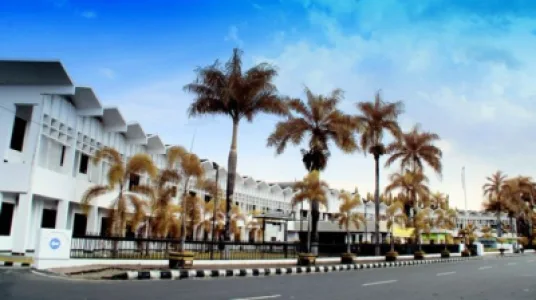 Sewa Mobil di Jember