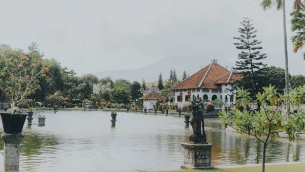 Taman Ujung Soekasada: Permata Tersembunyi Karangasem Bali