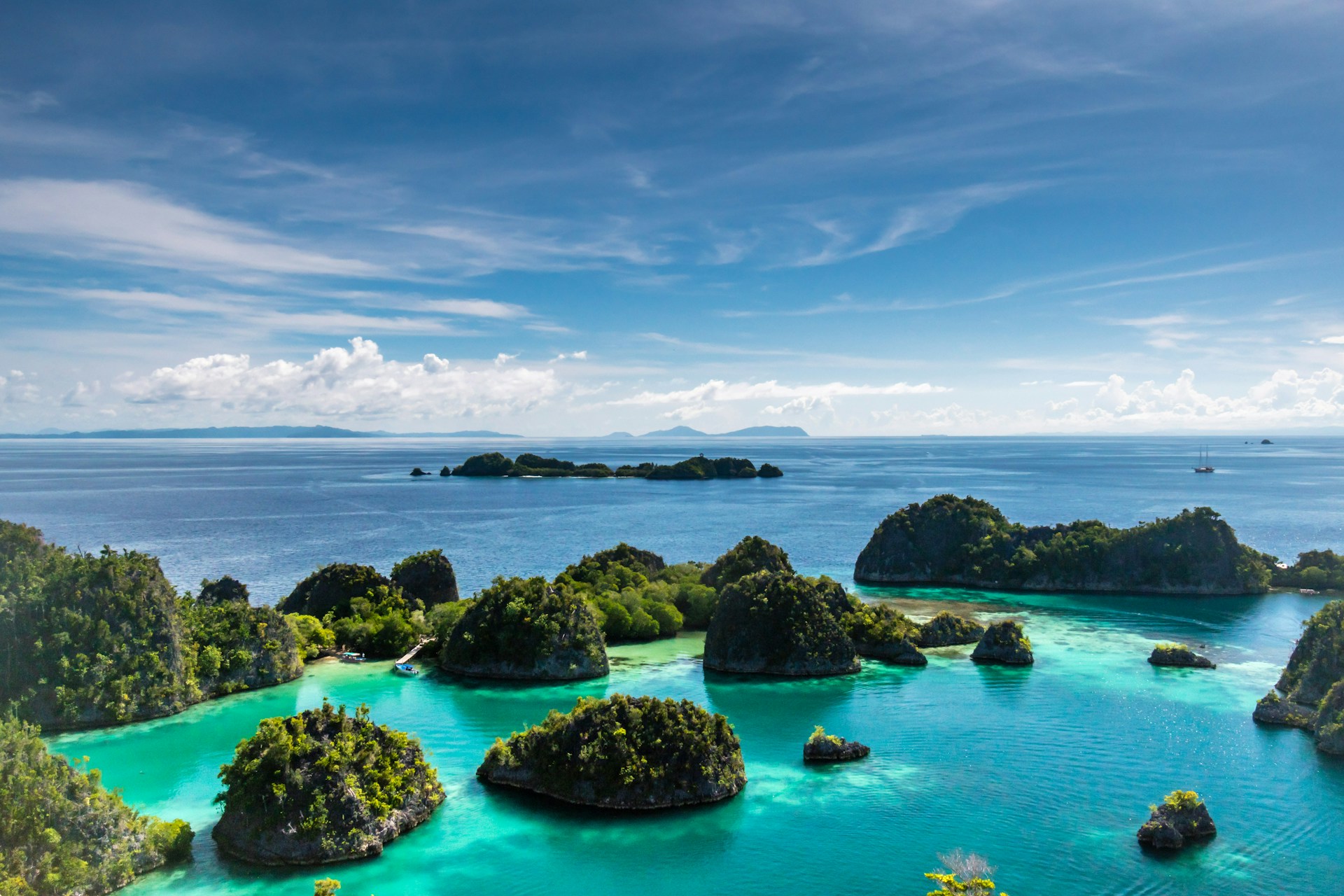 Sewa Mobil di Raja Ampat
