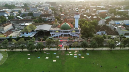 Sewa Mobil di Blitar