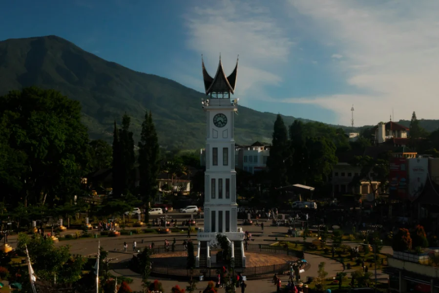 Explore Bukittinggi
